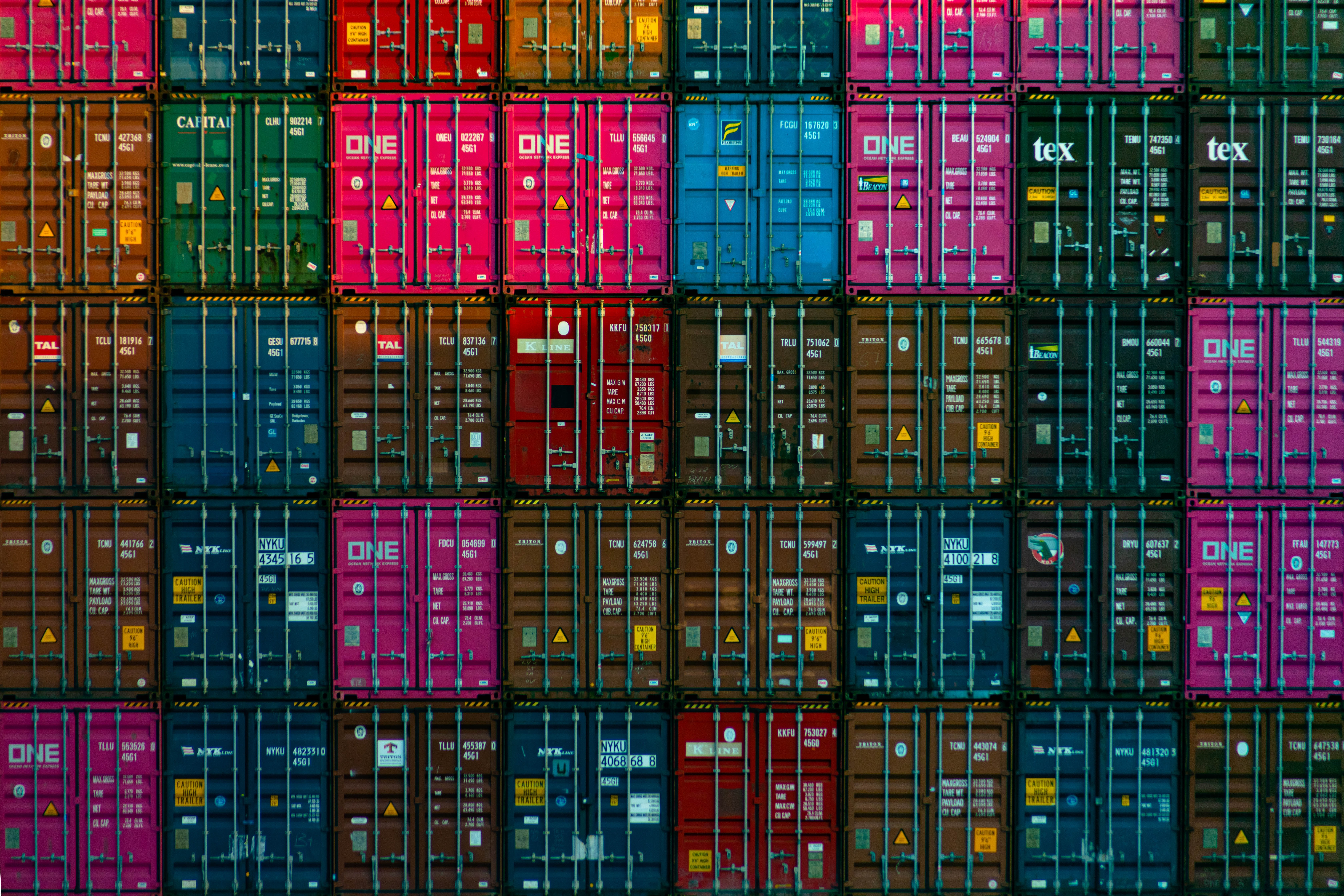 teng-yuhong-qMehmIyaXvY-unsplash-1